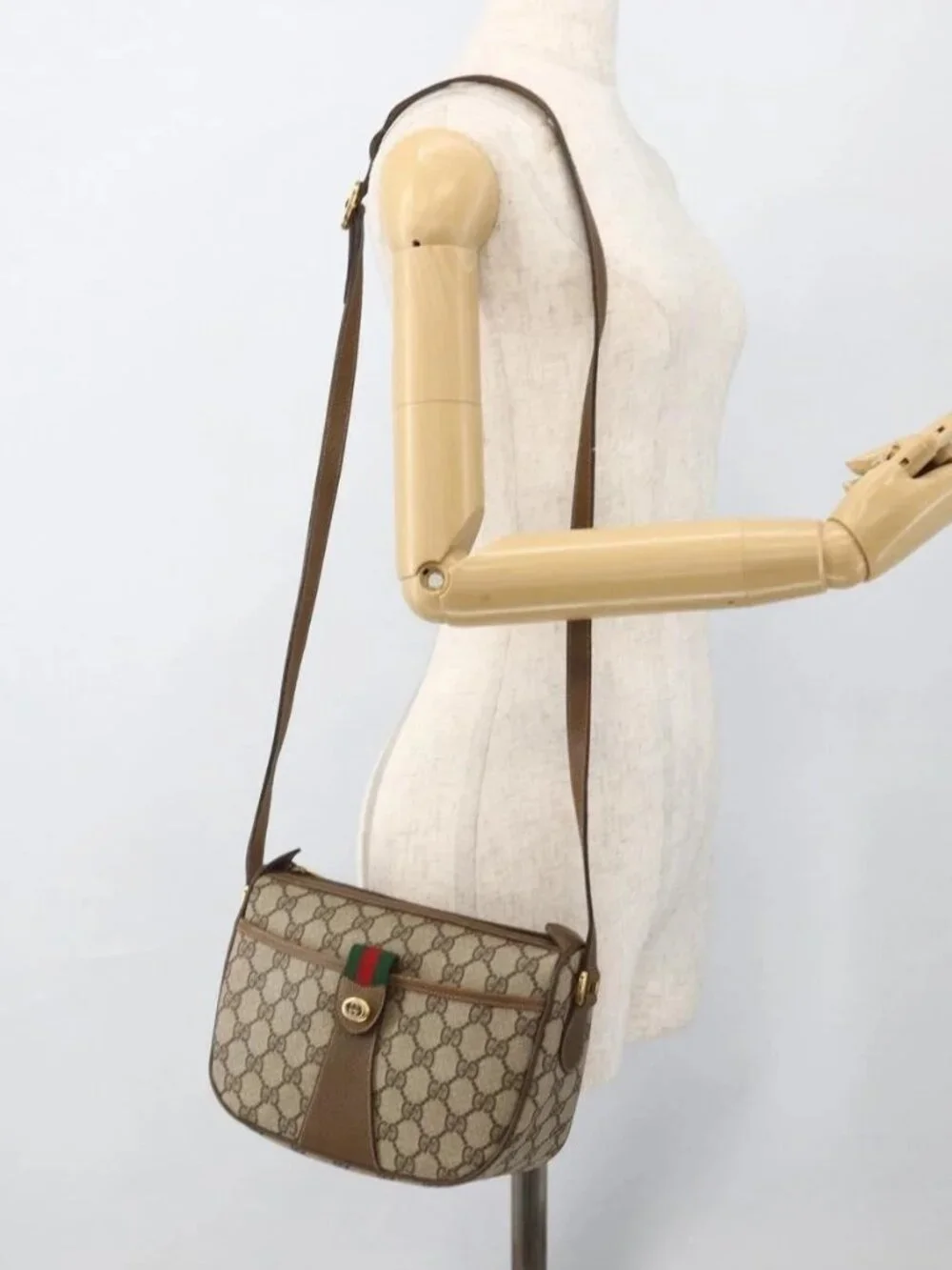 GUCCI GG Supreme Web Sherry Line Shoulder Bag PVC Beige Gold Auth 175956